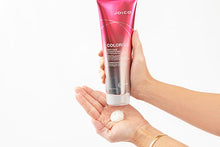 Load image into Gallery viewer, Joico Colorful Conditioner 250ml
